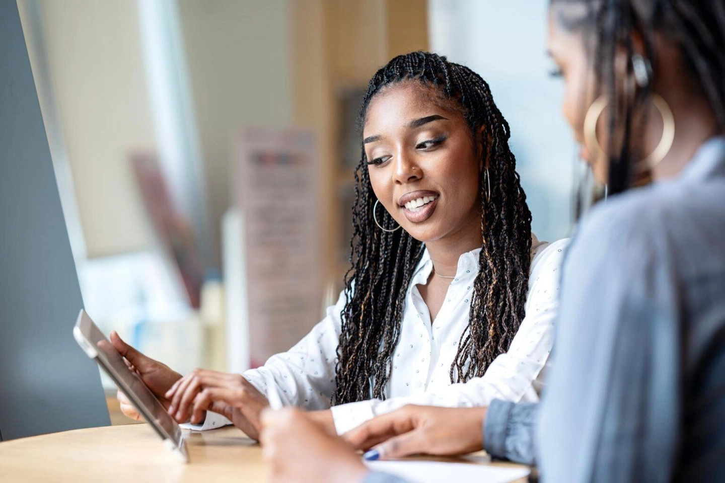 AI for Insurance Agencies: How Modern Firms Are Powering Growth and Reducing Workload