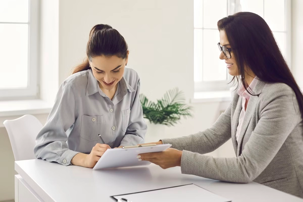 The 2 Crucial Changes Happening in Insurance Distribution