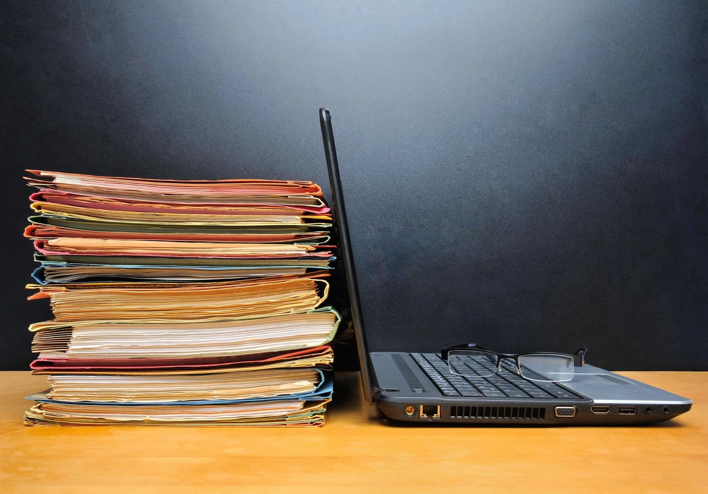How Do Insurers in the Digital Age Smoothly Transition to Digital Paper Records?