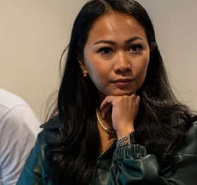 A Push Security employee during a team presentation