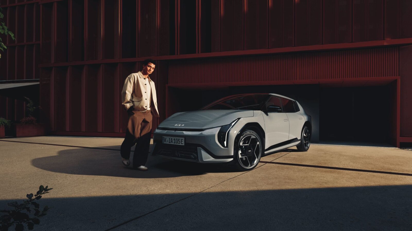 KIA EV4