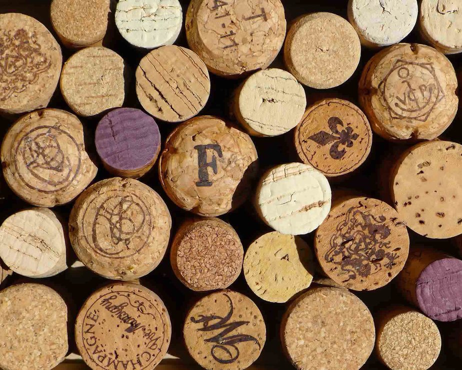 Many different types of Champagne corks