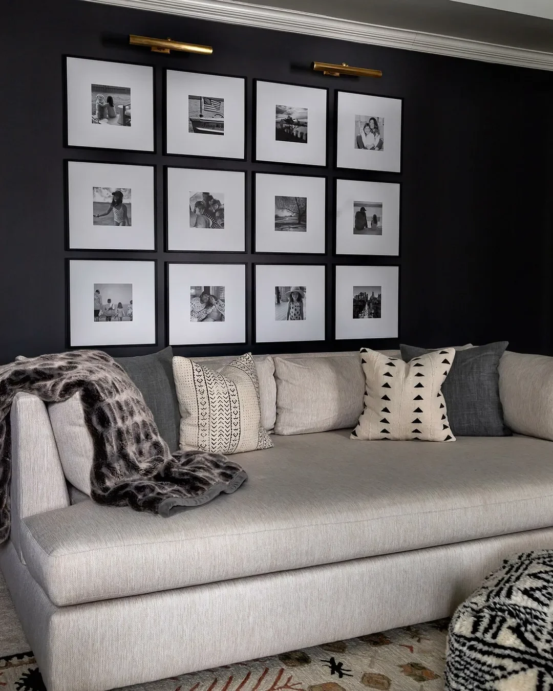 Charcoal Bedroom Decor: Create a Cozy Modern Retreat
