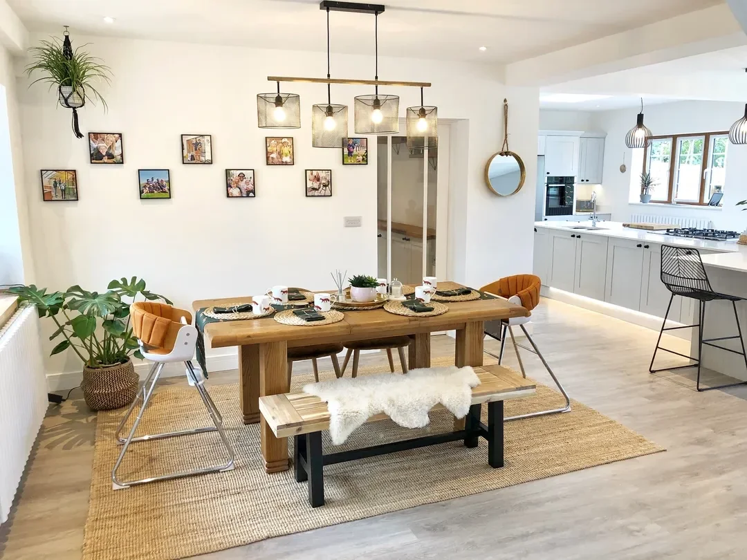 Mixing Metals in Home Decor: Designer Tips & Tricks