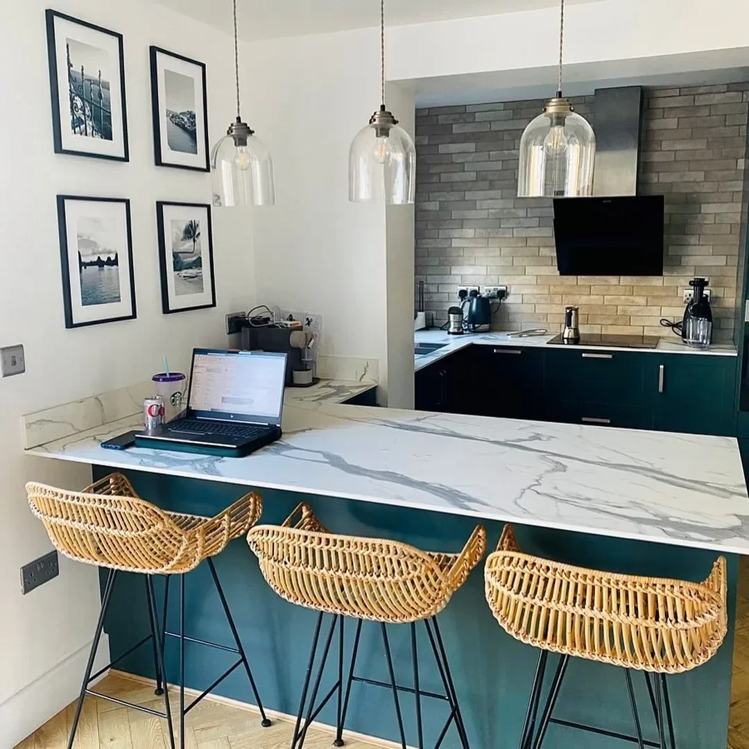 Half Wall Decor Ideas: Stylish Ways to Transform Spaces