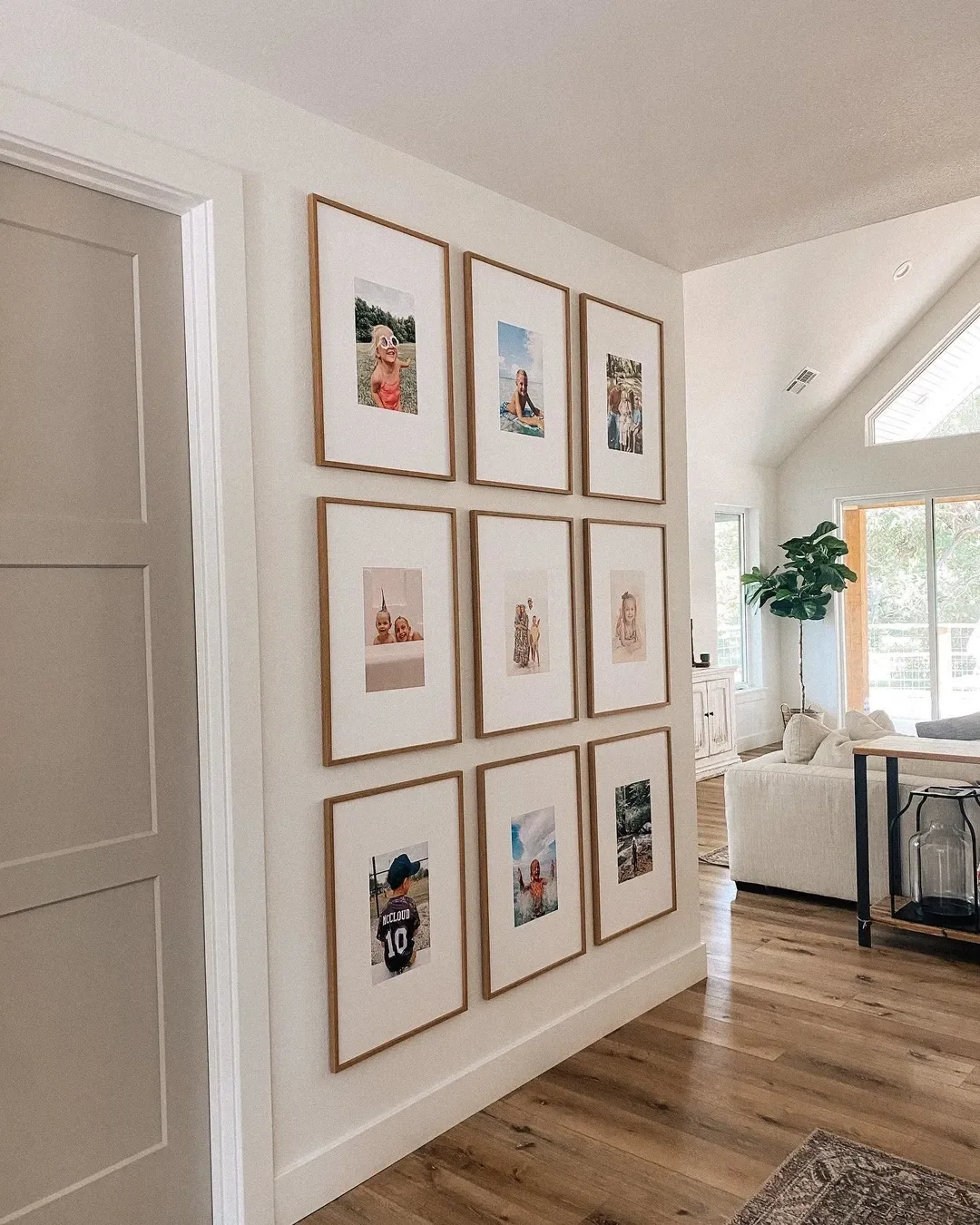 How to Decorate a High Ceiling Wall: Impactful Ideas