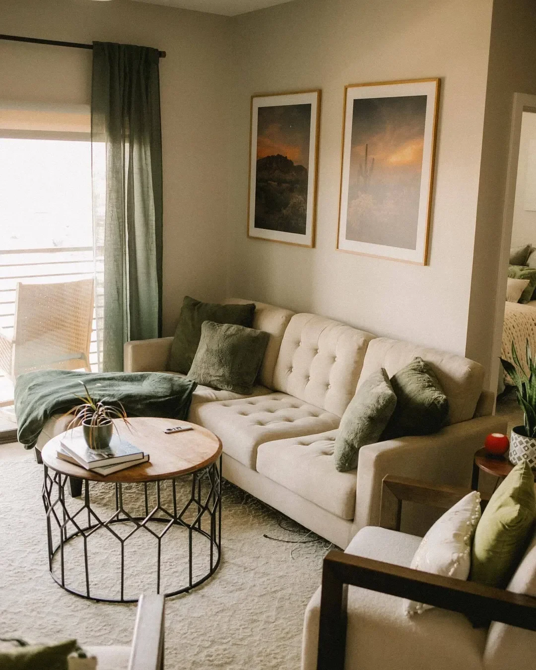 Behind the Couch Wall Decor: Smart Layouts & Ideas