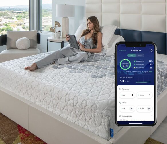 woman on smartlife mattress with app image