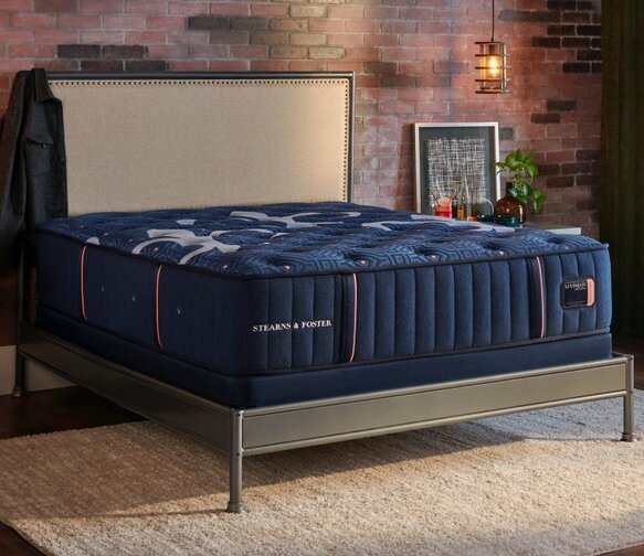 Stearns and Foster Lux Estate