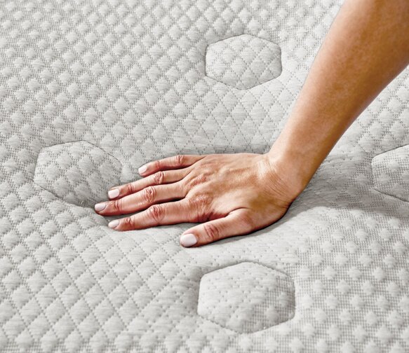 Ultra Responsive Feel