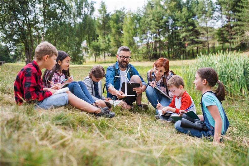 Primary school students exploring real-world science with hands-on activities