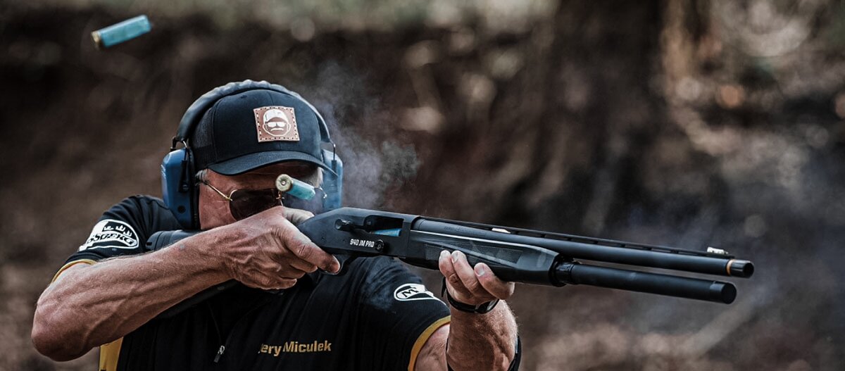 gas-operated automatic shotgun