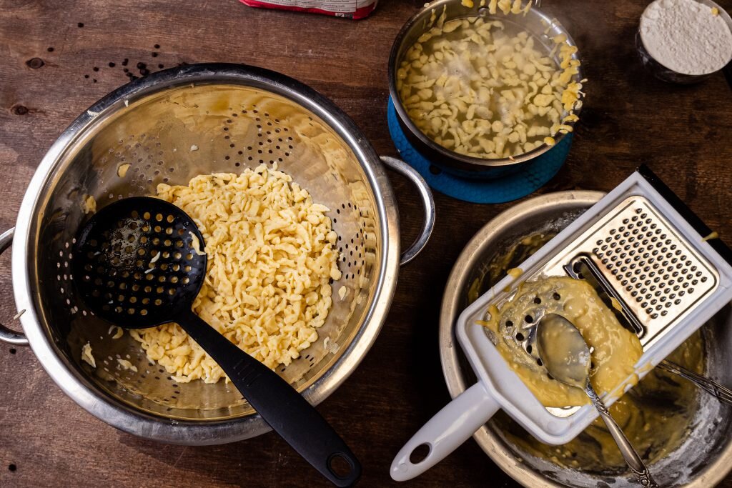 making spaetzle