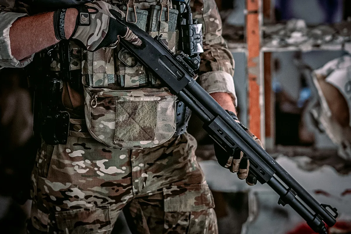 tactical shotgun