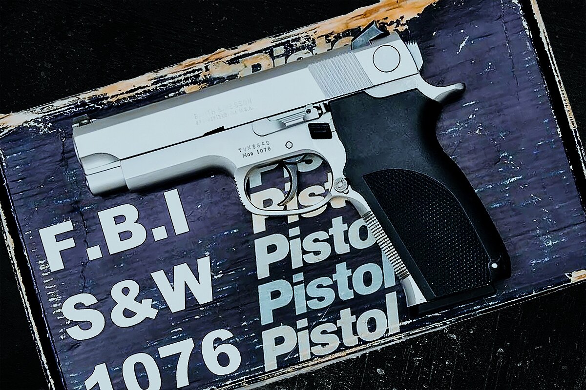 10mm fbi S&W Model 1076