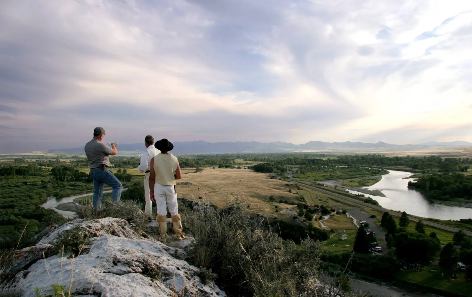 Historic Hikes: 4 Must-Visit Trails for History Buffs
