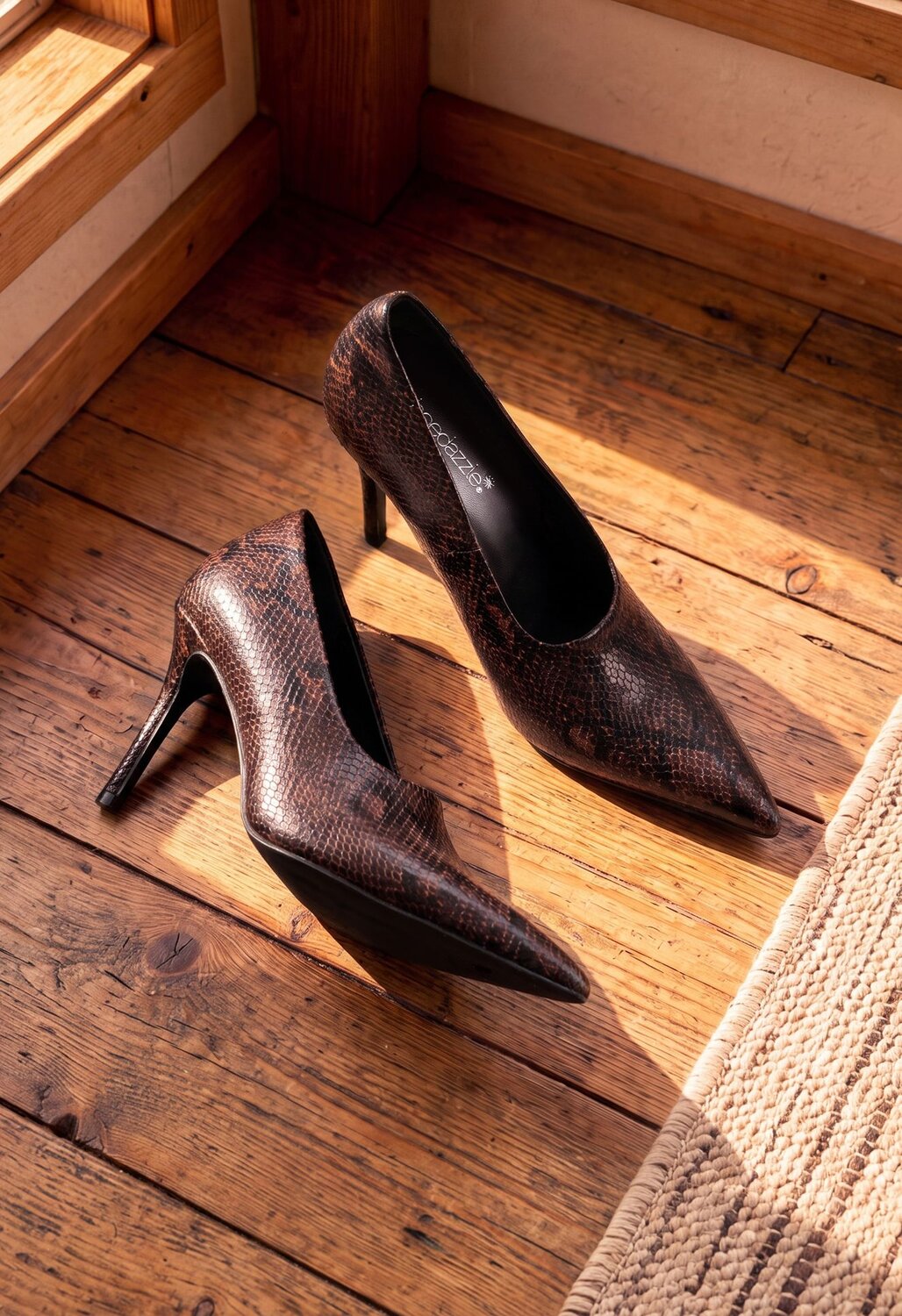 Color of the Month - Mocha