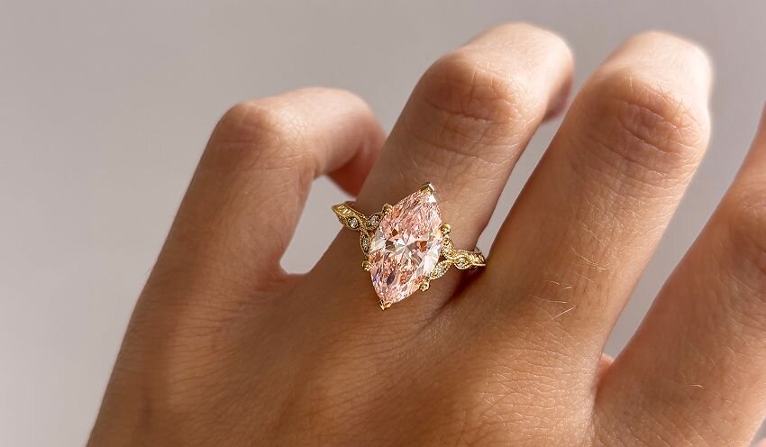 Fancy Coloured Diamond Rings