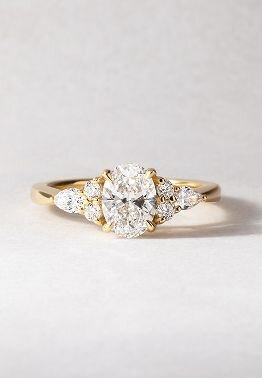 Oval Nanami - 1.00ct