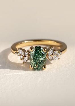 Green Oval Sphinx - 1.54ct