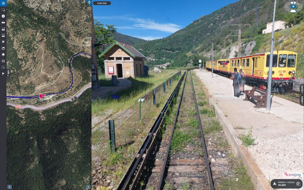 imajnet: people automatically blurred on a station platform