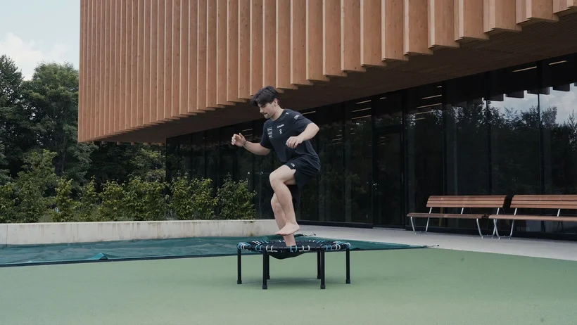 Jonas Junker training on the bellicon.