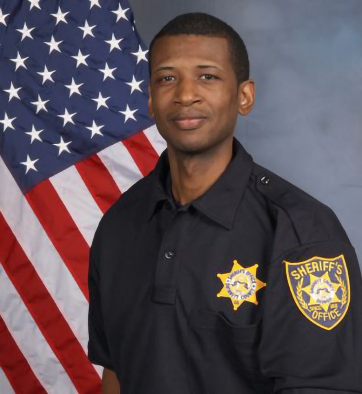 Three Georgia Inmates Save Life of Collapsed Gwinnett County Deputy ...