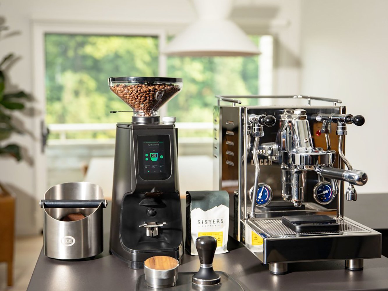 Lucca Espresso Launches the World’s 1st Smart Coffee Grinder