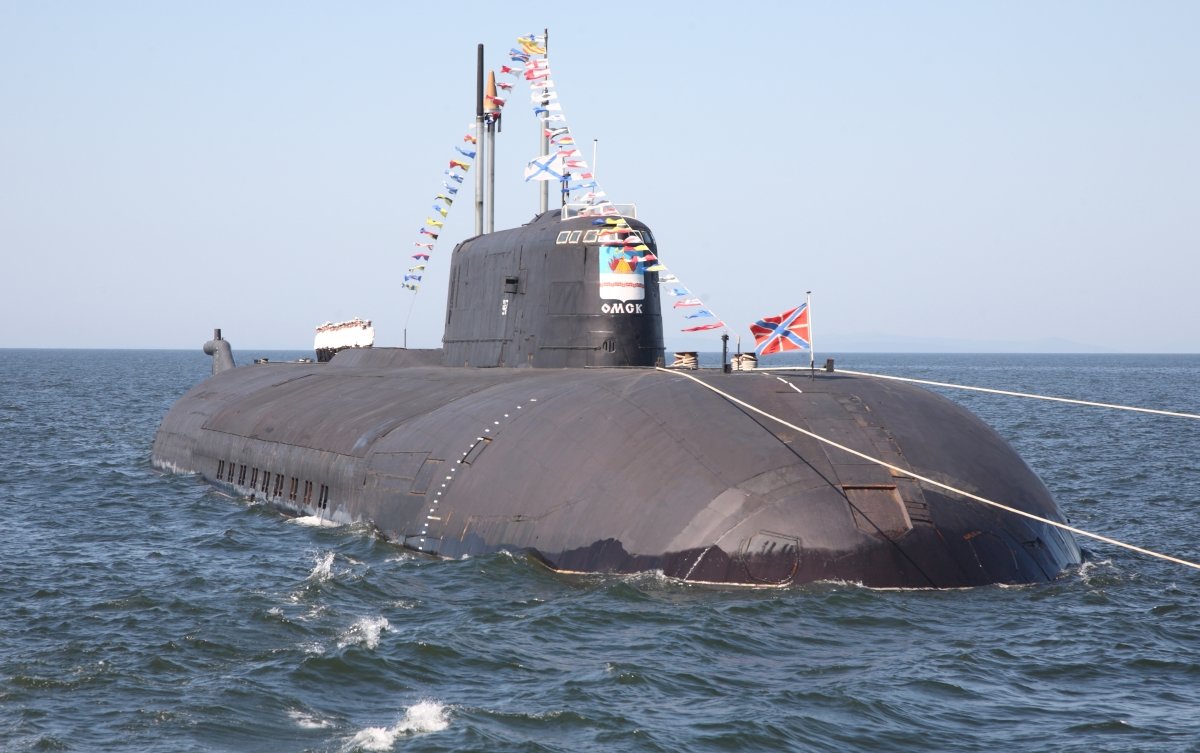 Russian Sub Surfaces Near Alaska during War Games, US Forces Stand ...