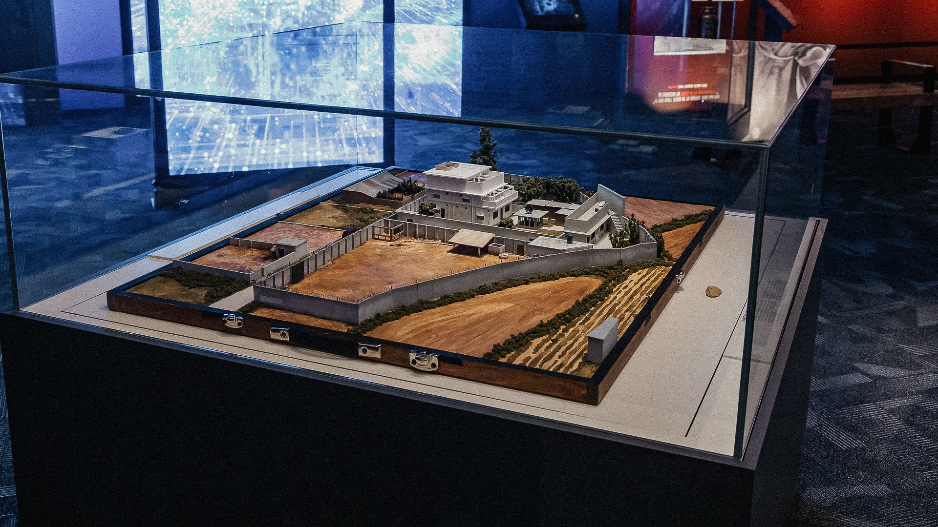 The Miniature Models Used by the CIA to Meticulously Plan High-Stakes ...