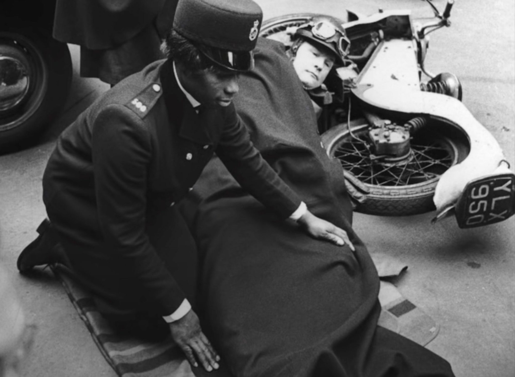 Sislin Fay Allen Londons First Black Policewoman Dies At Age 83 