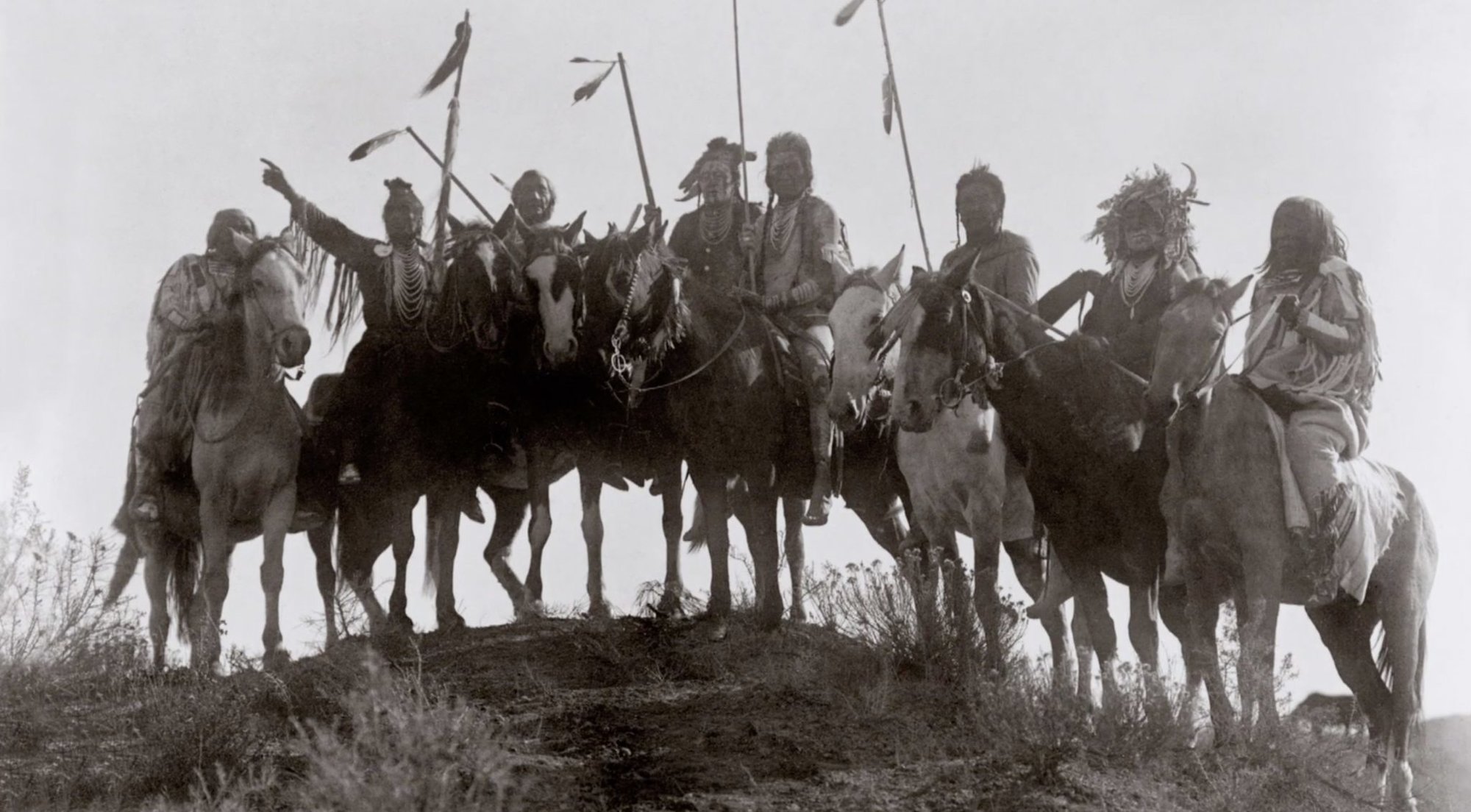 How Native American Joseph Medicine Crow Earned War Chief Status ...