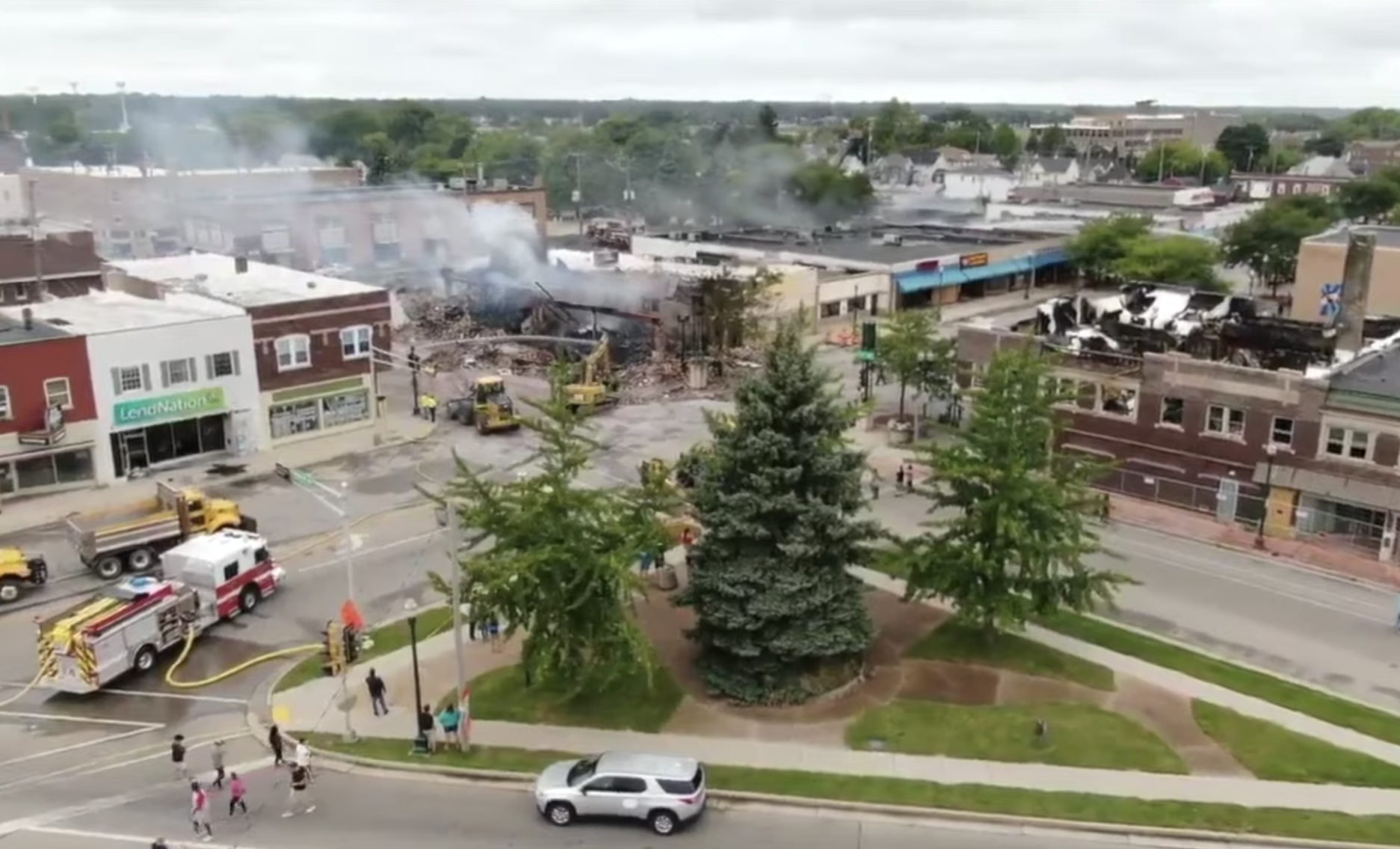 Kenosha Firefighters Describe What It was Like After Riots Left City on ...