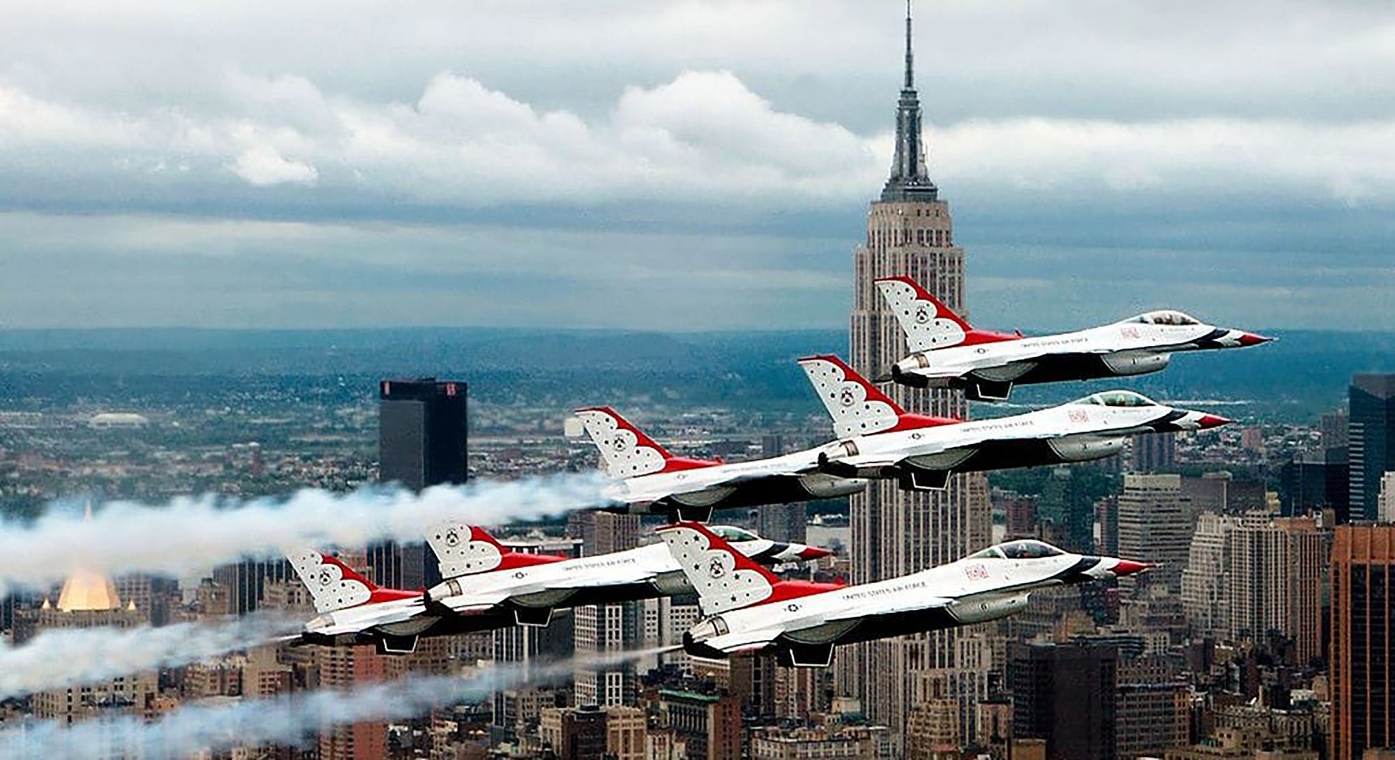 Blue Angels and Thunderbirds Unveil ‘Super Delta’ Flight Formation ...