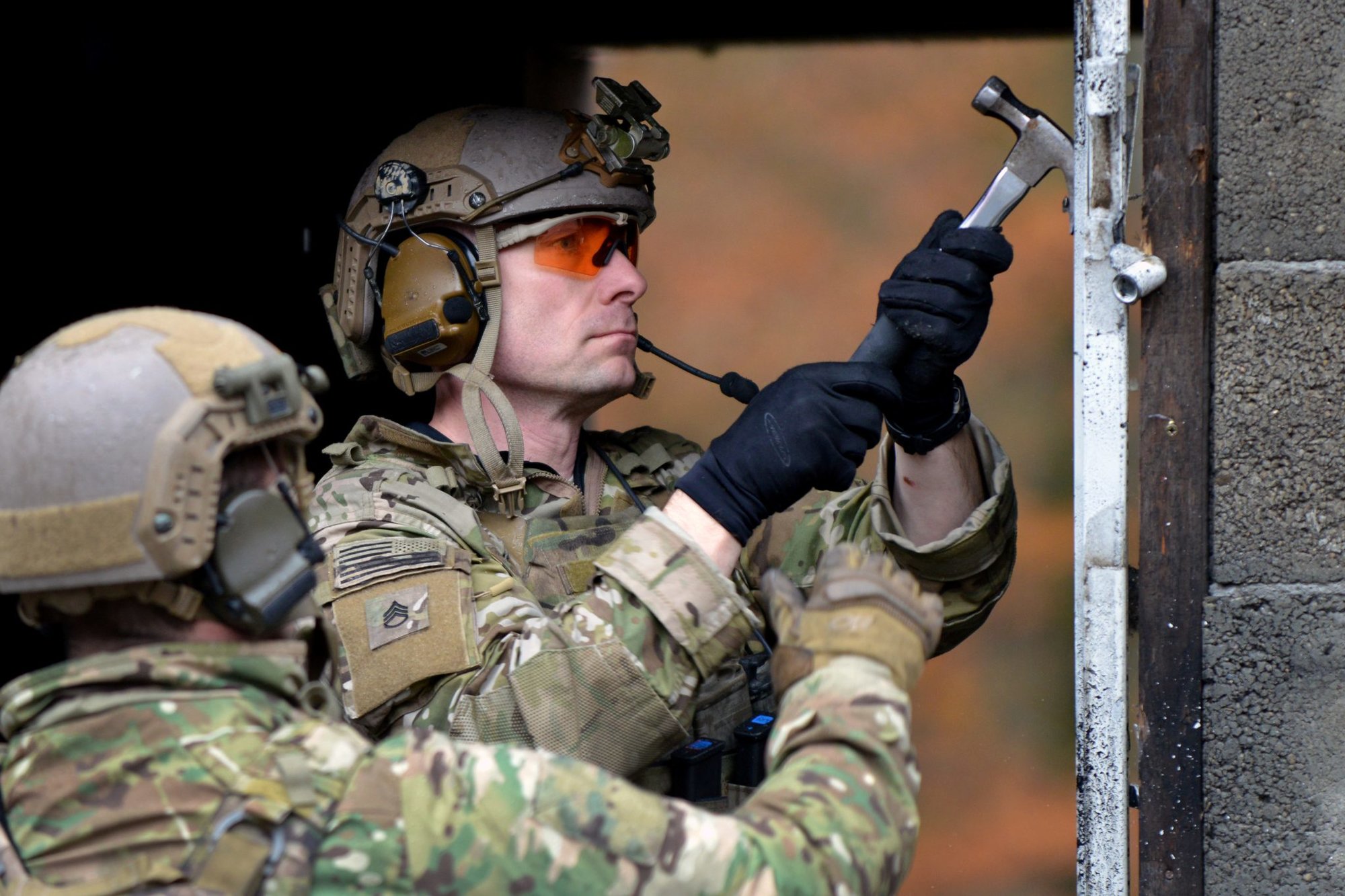 Special Forces Weapons Sergeant Insists He’s Not the Dumbest Guy on the