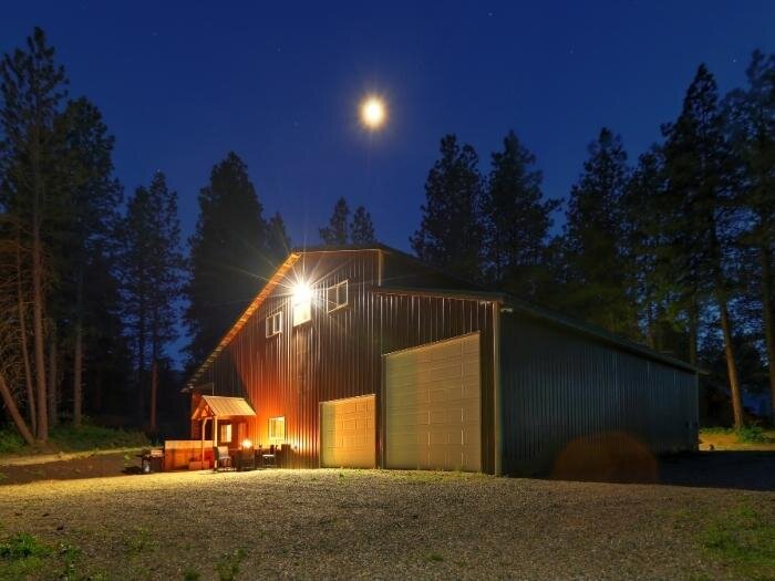 Outdoor Lighting for the Home & Farm – October 18, 2023 – Wilco Farm Stores