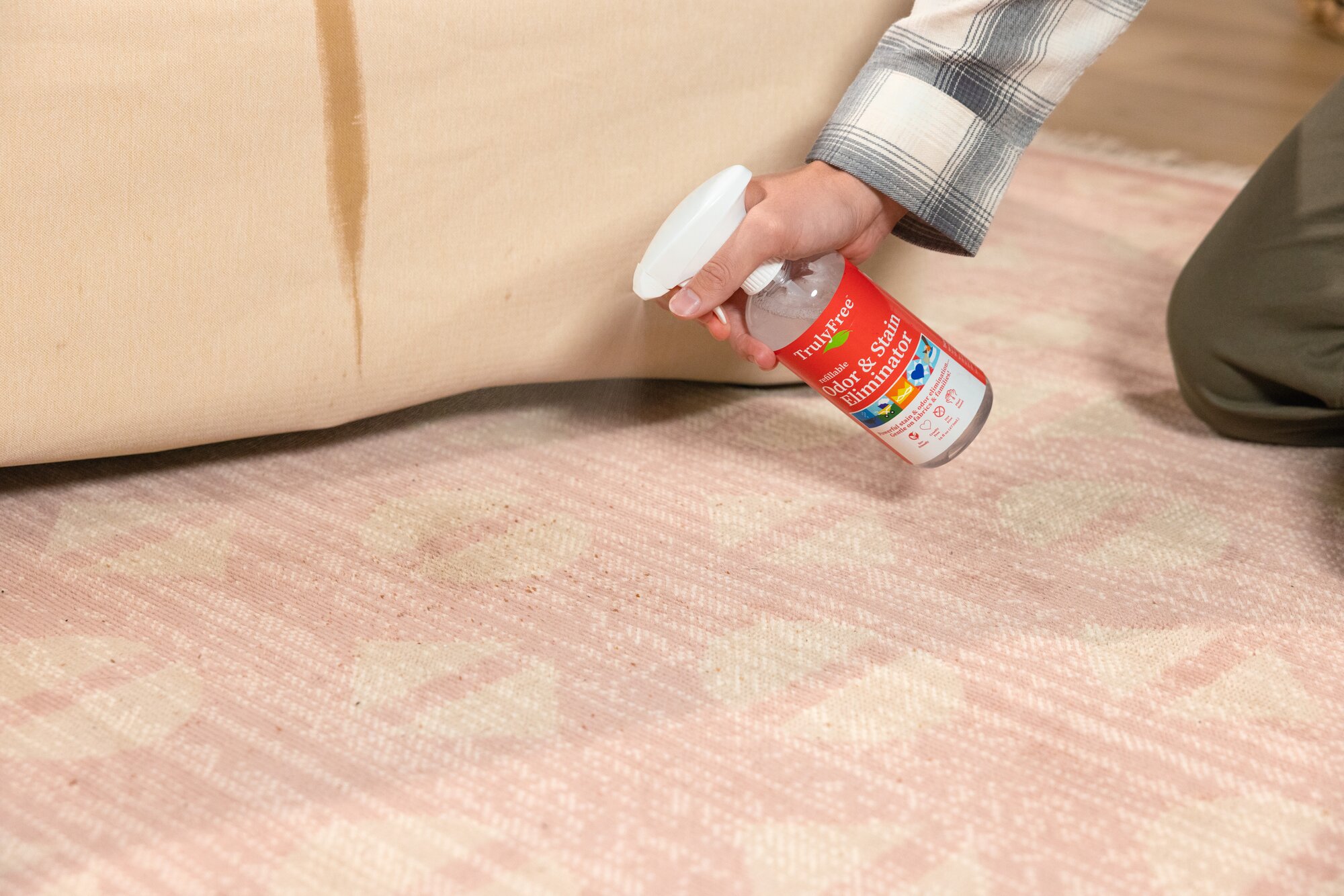 How to Remove Beer Stains from Clothes, Couches & Carpet - Truly Free Home