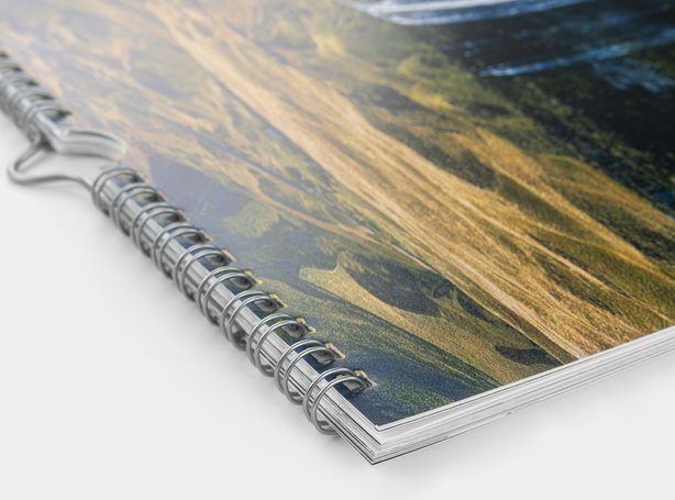 create-photo-calendar-online-myphotobook