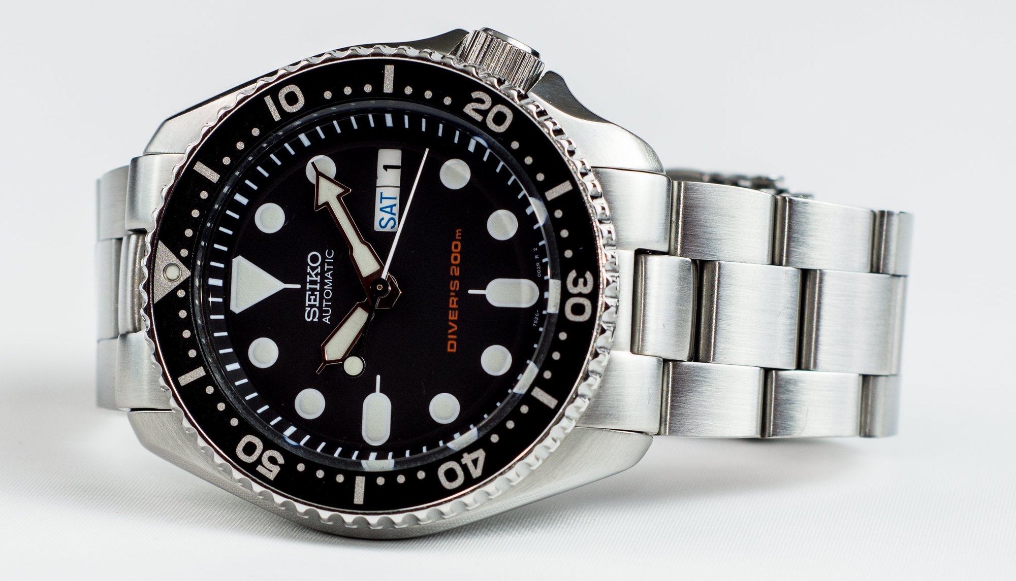 The Seiko SKX007 The Entry Level Diver