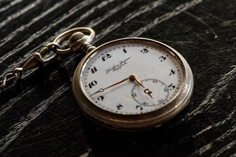 Antique Pocket Watch buying guide, what to look out for