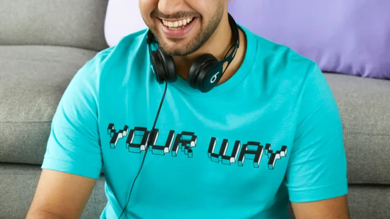 Most popular t-shirt colors: POD bestsellers in 2026