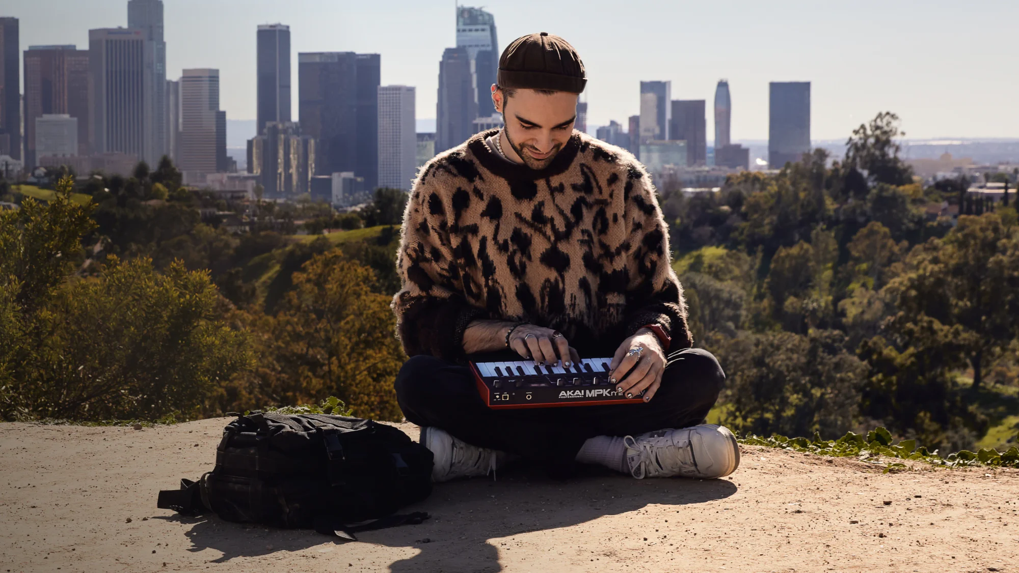 MPK Mini Play MK3 | Akai Professional | Akai Pro