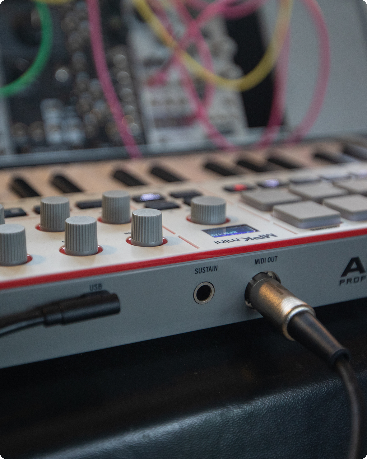 MPK Mini IV | Akai Professional | Akai Pro
