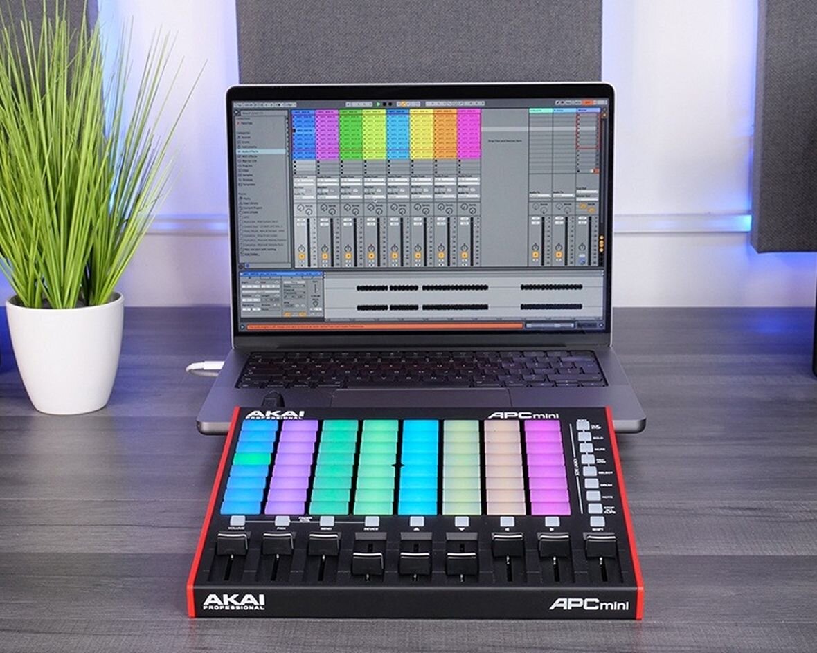APC Mini MK2 | Akai Professional | Akai Pro