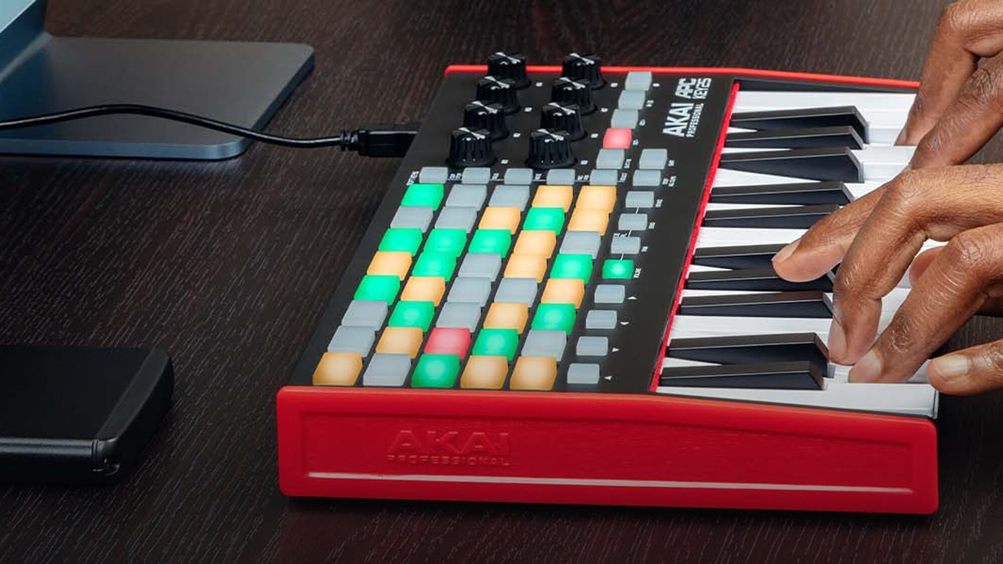 APC Key 25 MK2 | Akai Professional