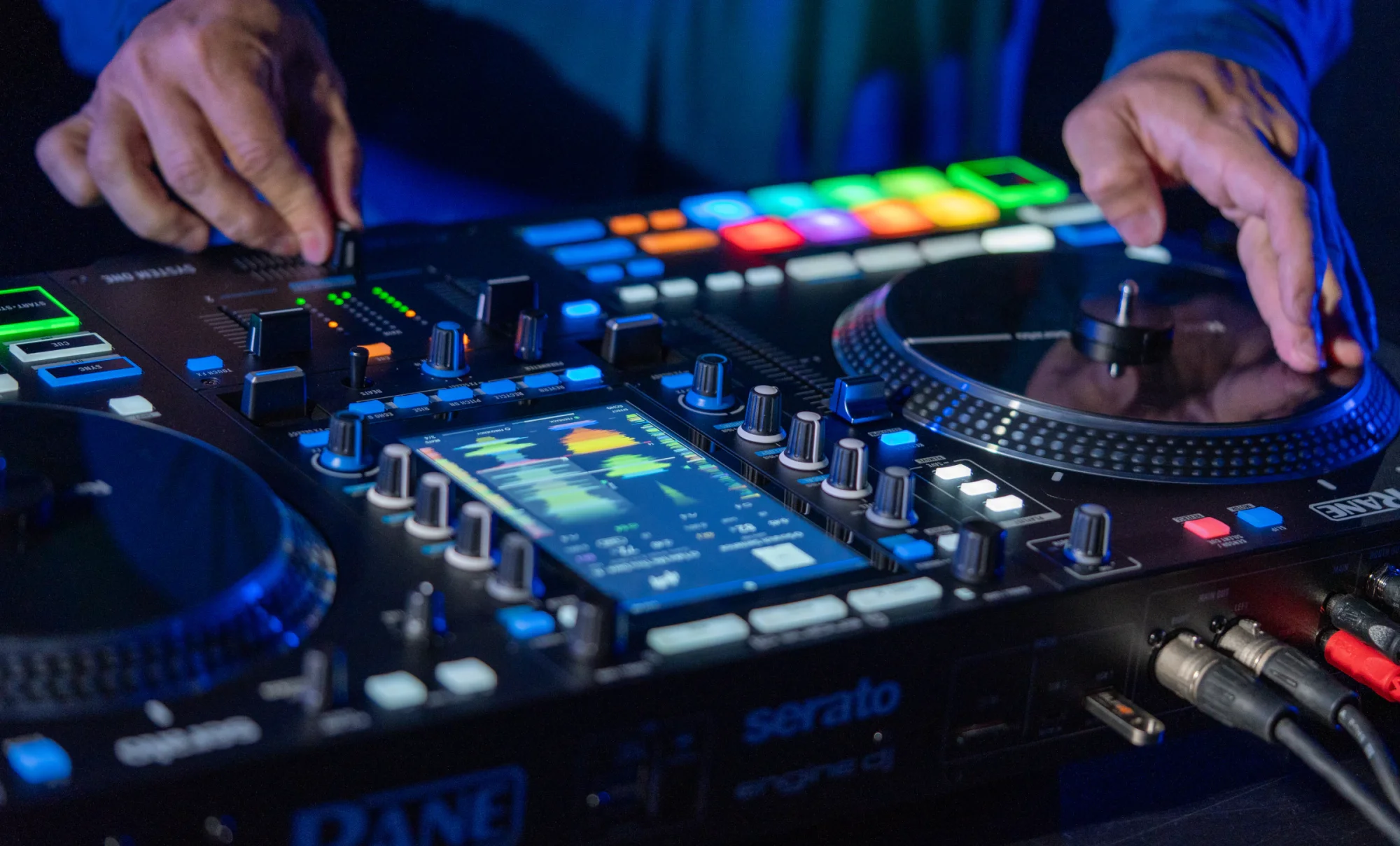 RANE SYSTEM ONE - All in one standalone DJ controller