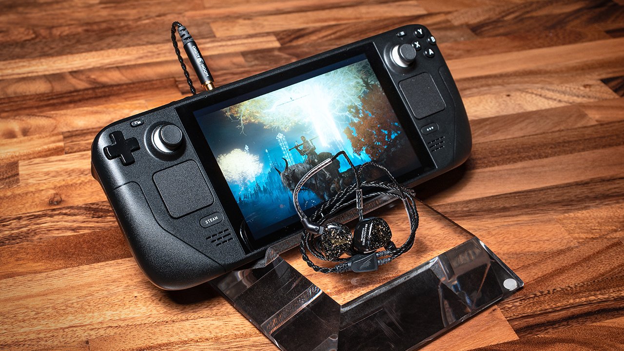 The Best IEMs & Earbuds for Gaming 2023 Moon Audio