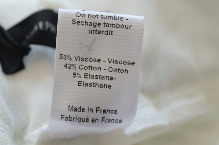 How To Wash Viscose – The Laundress