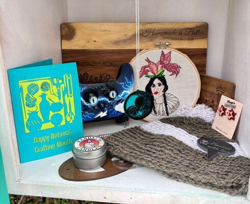 The Magic of a Neighborhood Craft Exchange | Glowforge