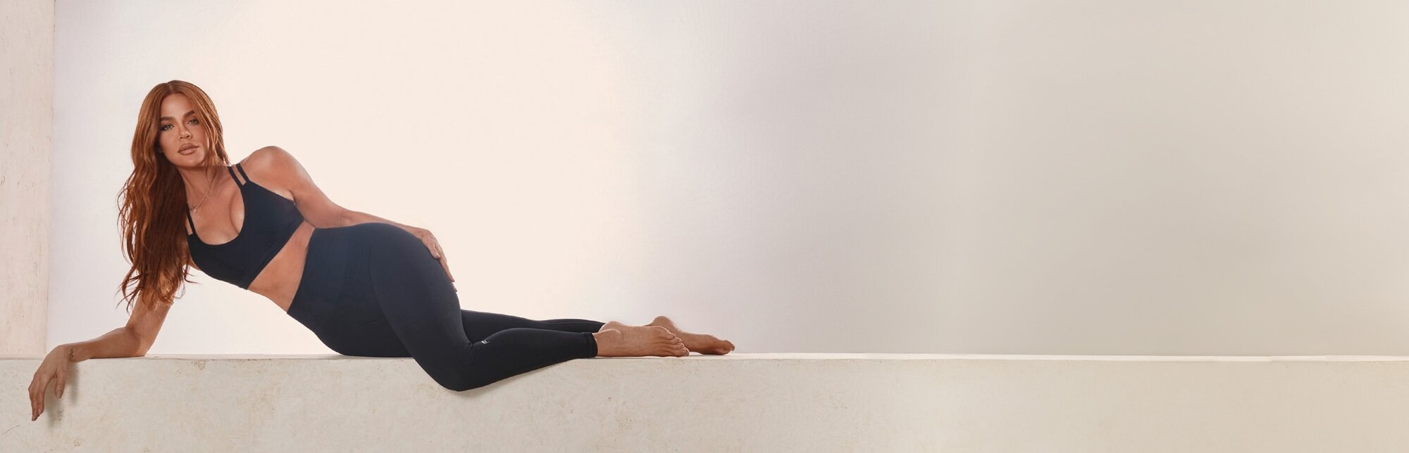 Vêtements sport femme et vêtements sport homme | Fabletics France